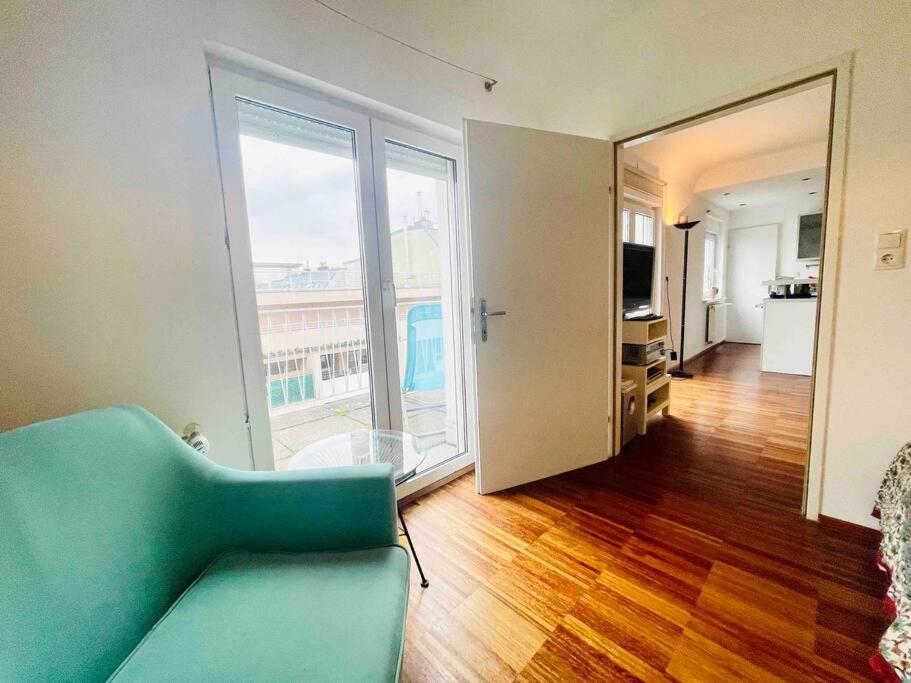 Cosy Flat With Huge Terrasse! Long Or Shortterm Lejlighed Wien Eksteriør billede
