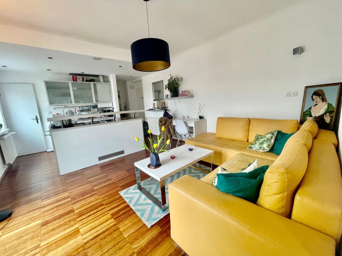 Cosy Flat With Huge Terrasse! Long Or Shortterm Lejlighed Wien Eksteriør billede